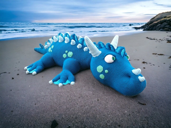 Xana the waterdragon XXL