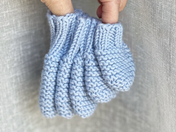 Babys Erste Fäustlinge Strickanleitung