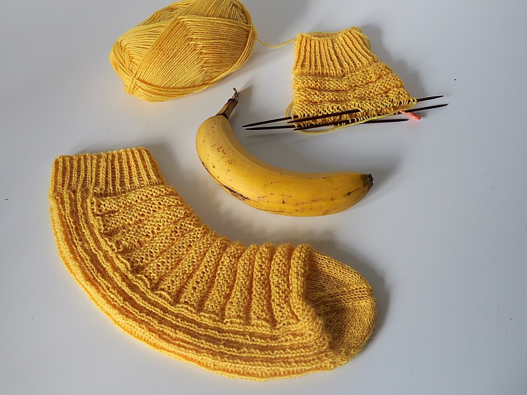 Bananen Socken stricken