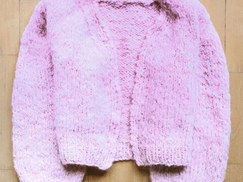 Kurzer Cardigan "Bella Figura" Strickanleitung // PDF-Anleitung