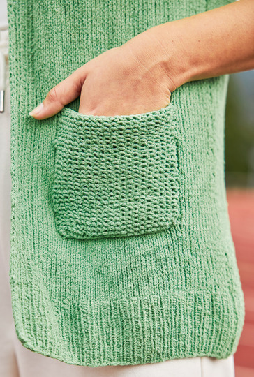 Hellgrüne gestrickte Kapuzenweste mit Taschen