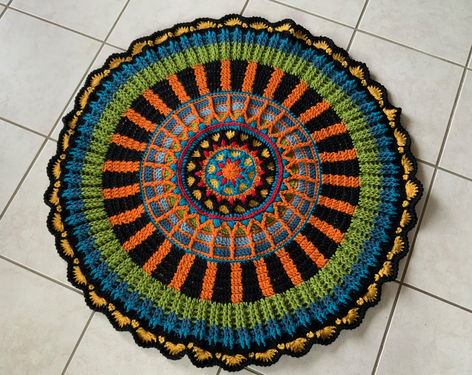 gehäkelter Filzteppich INDIAN