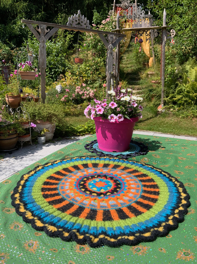 gehäkelter Filzteppich INDIAN