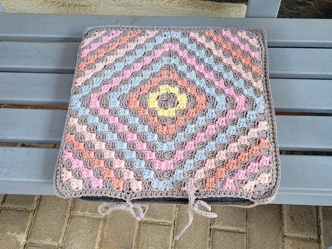 Sitzkissen zum Quadrat