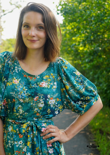 Renate - Damenkleid mit Puffärmel