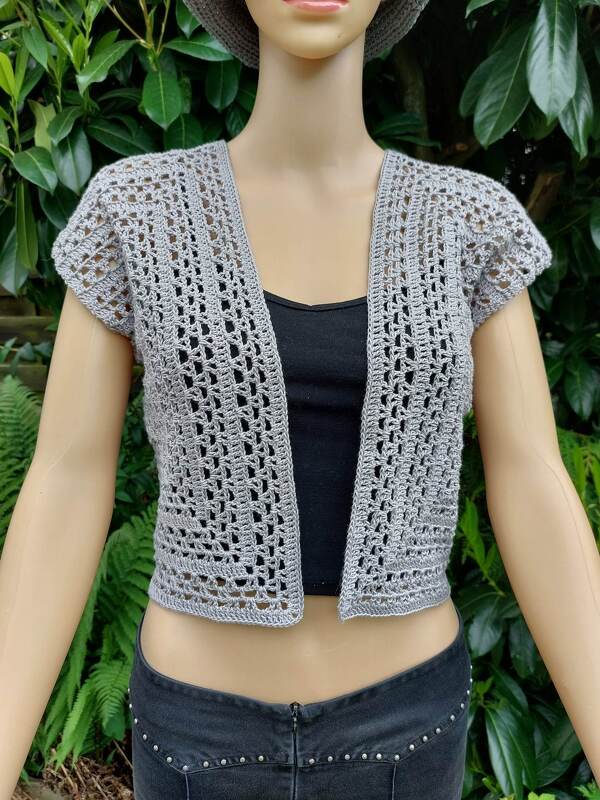 Soley - Pulli o. Weste für warme Tage, schnell gehäkelt, schickes Ergebnis - Bild 6