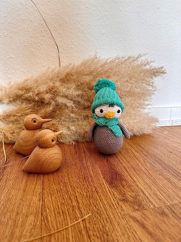 Roly-Poly Penguin crochet pattern, amigurumi crochet toy - Image 4