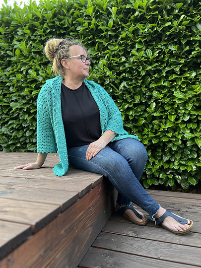 Blue Jeans Hoodie | Cardigan | 7 sizes | Crochet Pattern