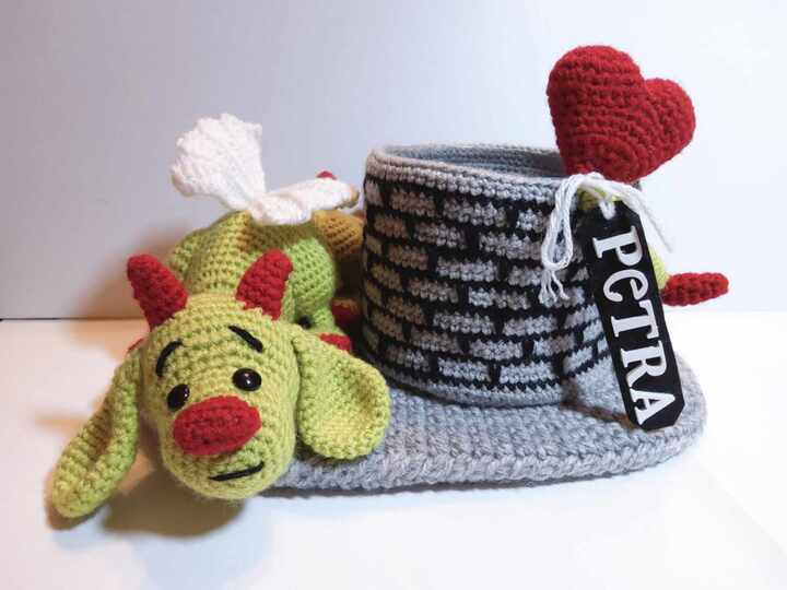 Häkelanleitung / Amigurumi / Geschenkebecher~Drache