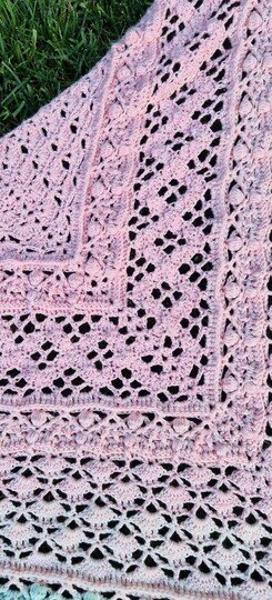 Häkelanleitung Dreieckstuch "Ineira"