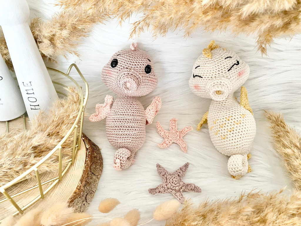Seepferdchen Maila- Häkelnaleitung Amigurumi/ Kuscheltier von Wolldiamant