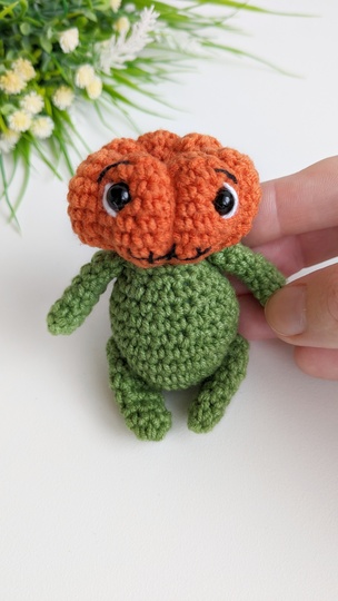 Crochet pumpkin man pattern, amigurumi doll halloween decor, easy crochet p