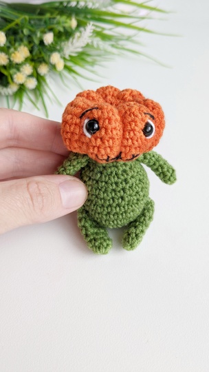 Crochet pumpkin man pattern, amigurumi doll halloween decor, easy crochet p