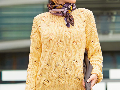 Pullover im Patent-Lochmuster in Hellgelb