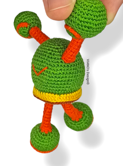Crochet Pattern Miniature Alien Amigurumi