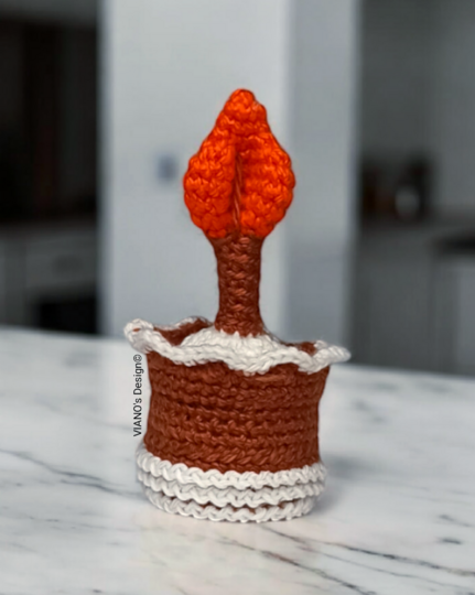 Low Sew Crochet Pattern Christmas Miniature Candle
