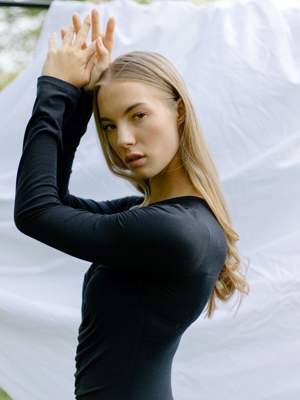 Jersey Kleid Langarm Schnittmuster, Minkleid mit Rüschen nähen, Einfach Tia - Bild 6