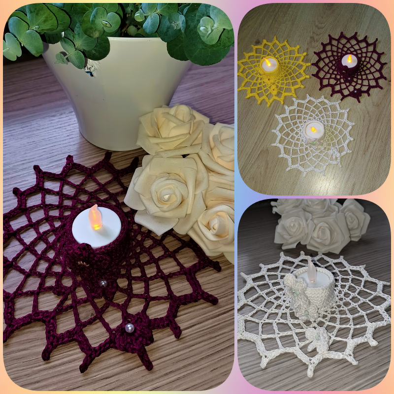 Drei gehäkelte Untersetzer in Dunkelrot, Gelb und Cremeweiß mit je einem LED-Teelicht; spinnennetzartiges Muster, teils perlenverziert.