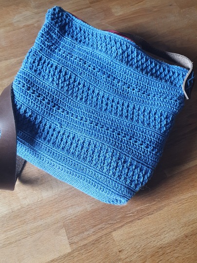 Umhängetasche Flora