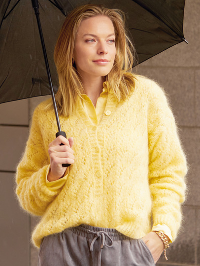 Flauschiger Ajour-Cardigan aus Mohairgarn