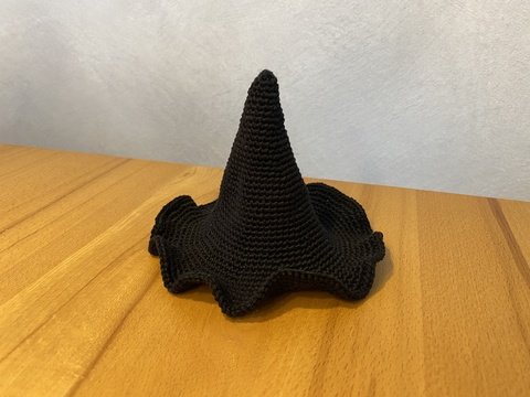 Zauberhut / Hexenhut häkeln als Deko - einfach, Anfängergeeignet!