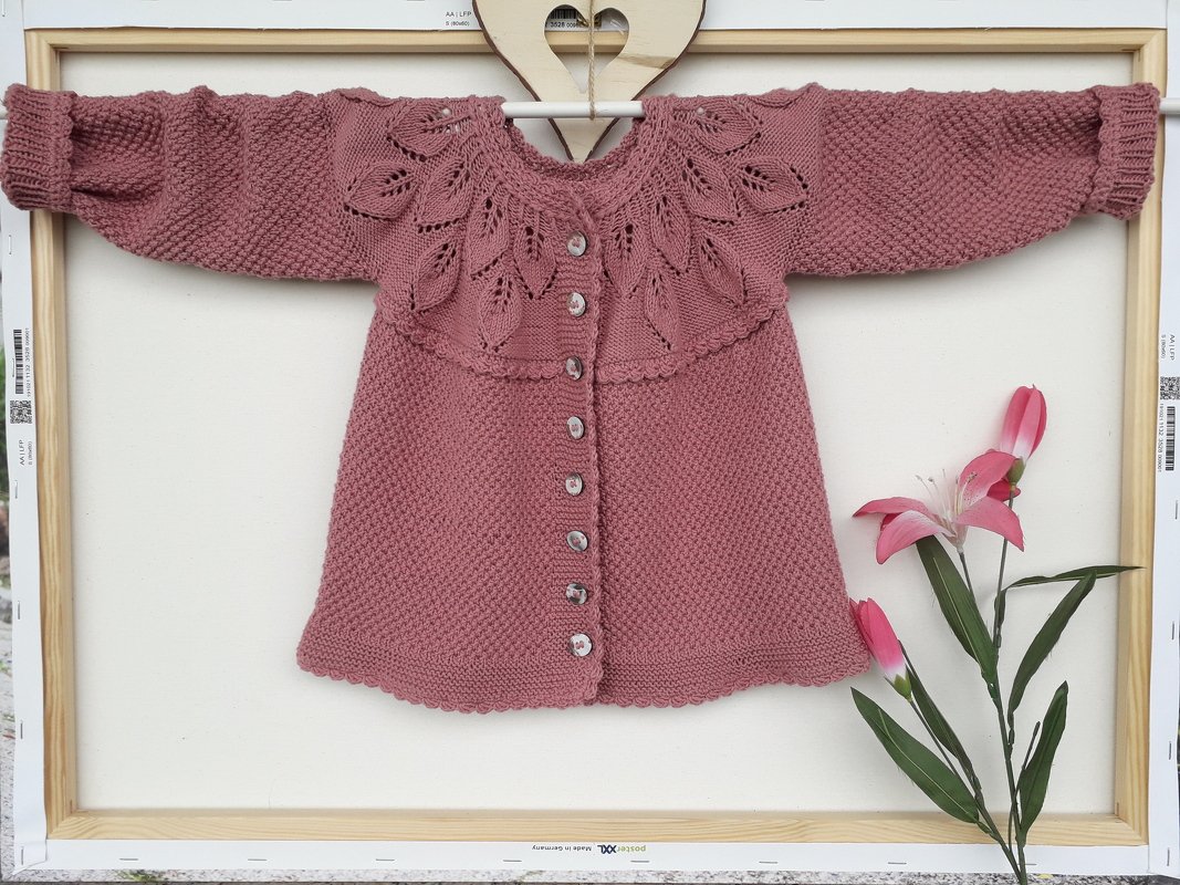 Strickanleitung Baby-Kinderjacke, in 7 Größen, mit schönem Blattmuster,