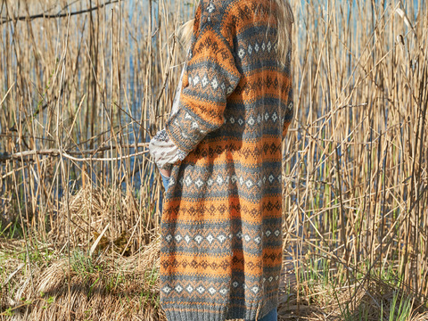 Edler Alpaka-Mantel mit Fair Isle Muster