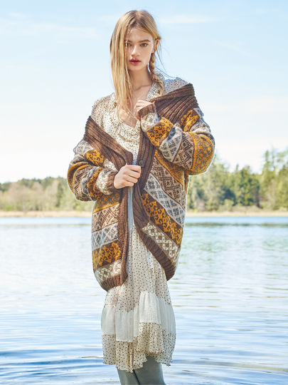 Schalkragen-Jacke mit Jacquardmustern