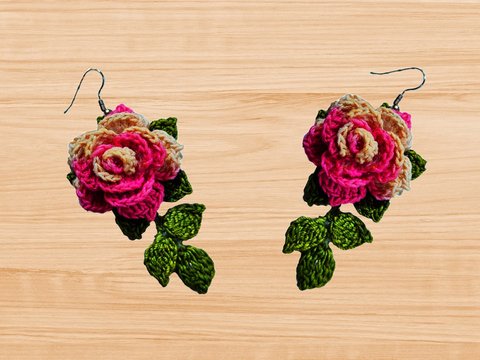 Häkelanleitung für Blumenohrringe