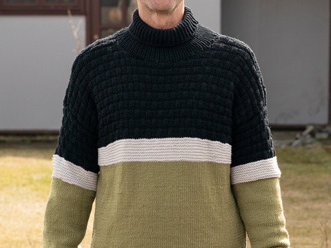 Gestreifter Herrenpulli