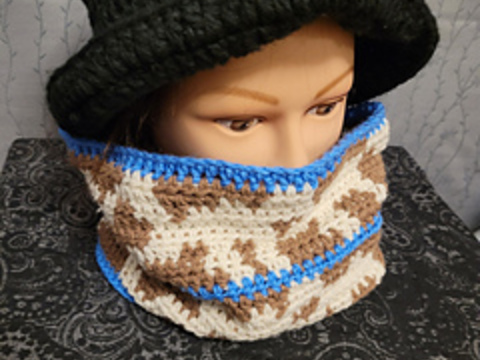 Country Cow Cowl