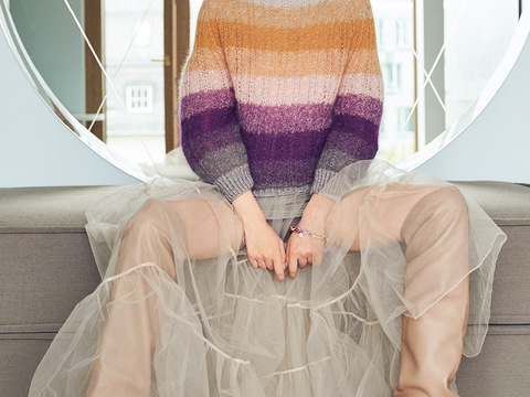 Gestreifter Zopfmusterpulli