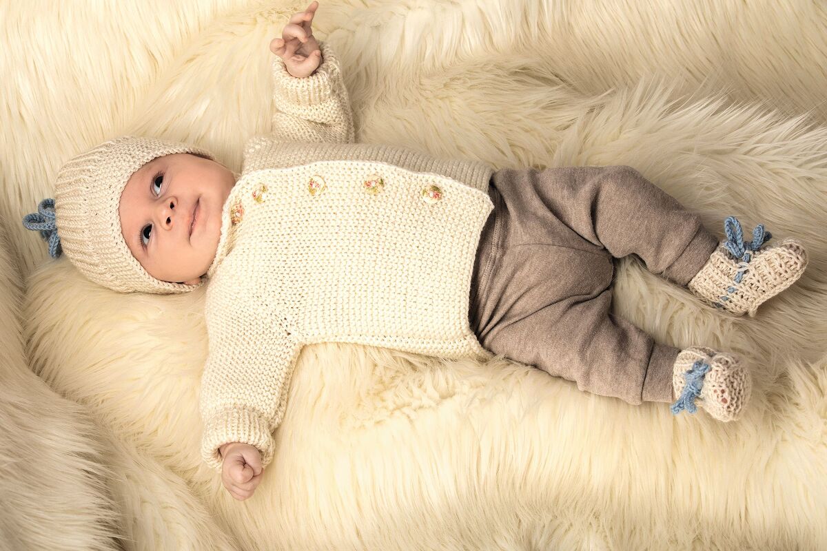 Baby-Set mit Jacke, Mütze und Schühchen in Creme Strickanleitung // PDF - Bild 2
