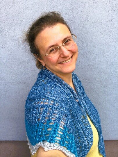 Madagaskar - wing shaped cloth - crochet pattern