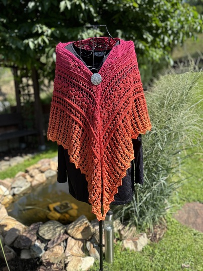 Madagaskar - wing shaped cloth - crochet pattern