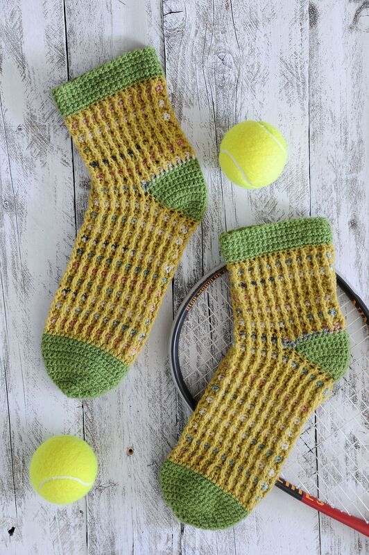 Häkelsocken "London" Grün-Gelb mit Relief-Streifen Häkelanleitung // PDF - Bild 4