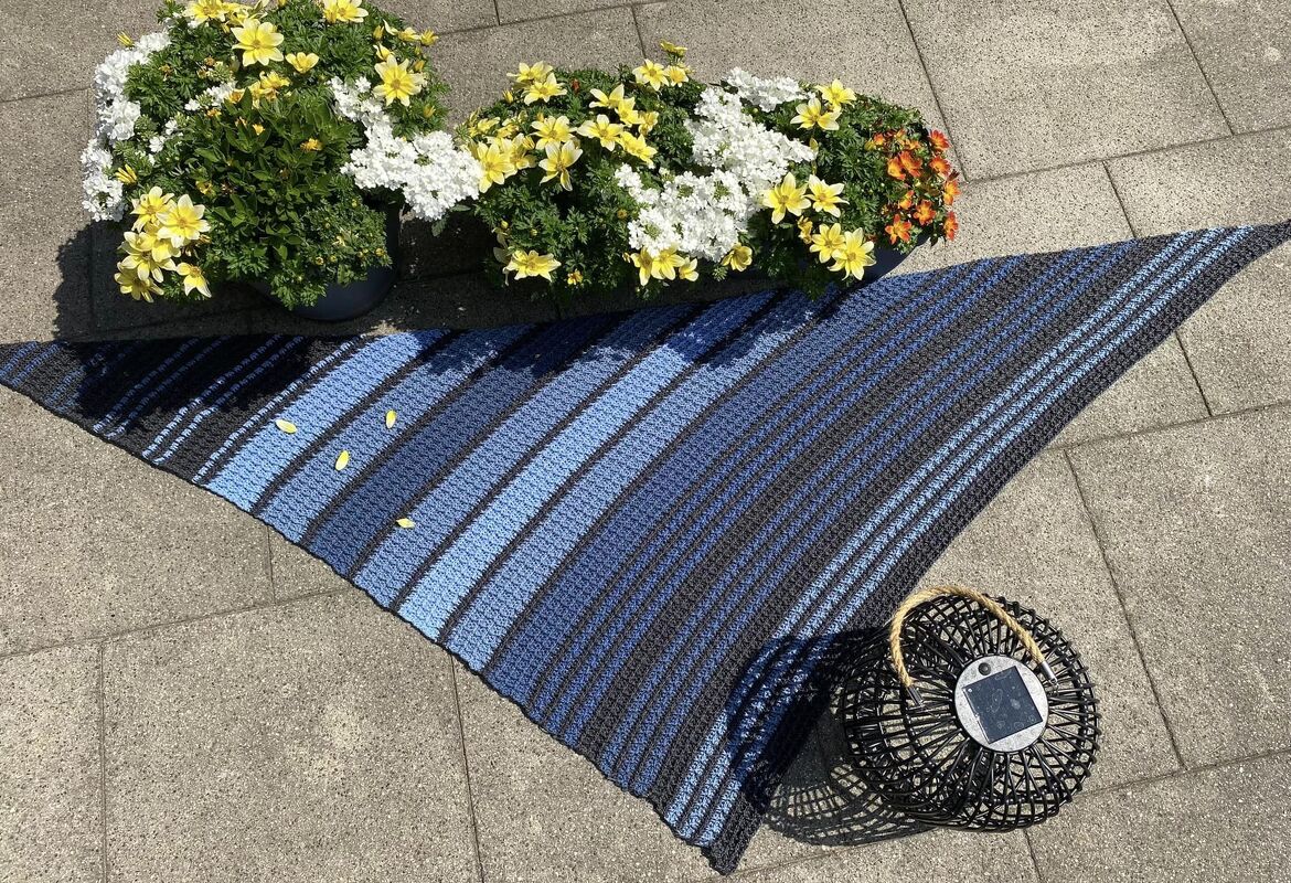 Romeo - gehäkeltes Tuch, fast symmetrisch,  PDF Anleitung - Bild 3