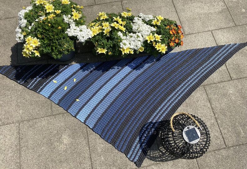 Romeo - gehäkeltes Tuch, fast symmetrisch,  PDF Anleitung