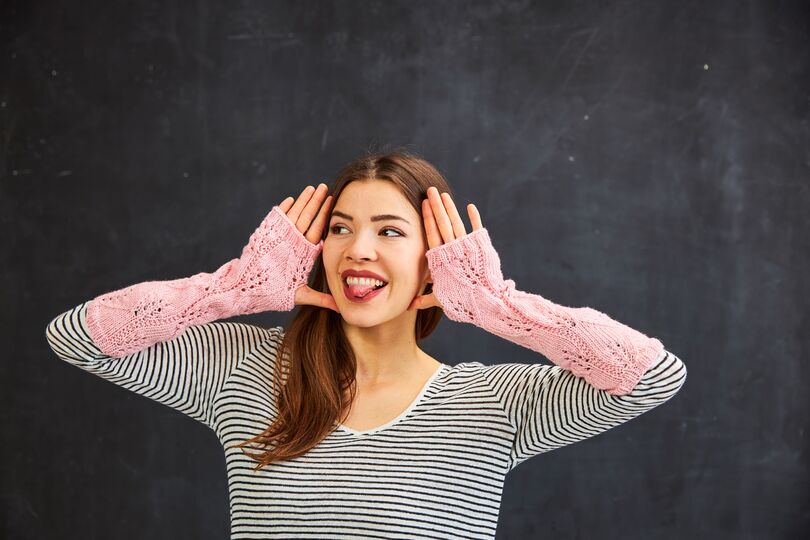 Stulpen "Fliederduft" mit floralen Mustern Strickanleitung // PDF