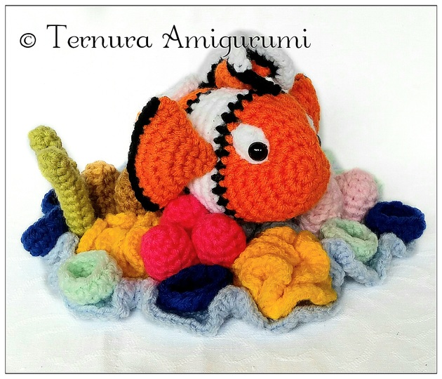 Clownfische mit Korallen Häkelanleitung