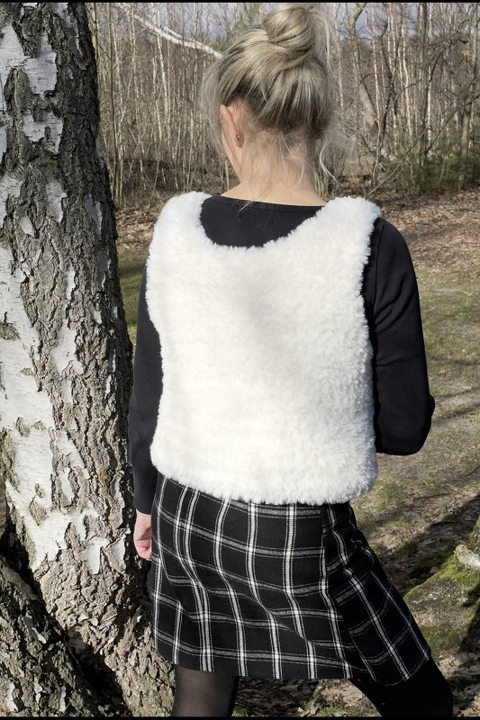 Häkelanleitung "Plüschige Weste S/M/L" von Otti.Berlin