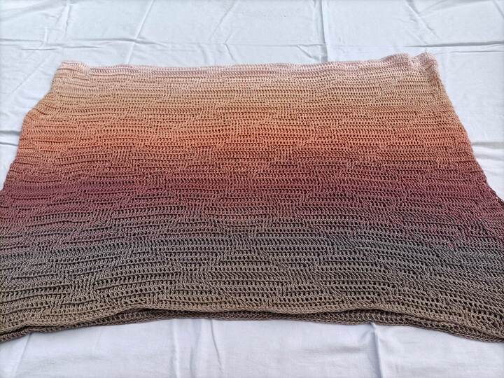 Decke Sunniva by Elso Designs