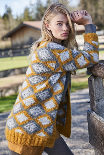 Aufsehen erregende Rautenmuster-Jacke