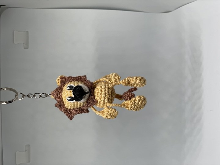 PDF Häkelanleitung Theo der Löwe, Schlüsselanhänger, Taschenbaumler, Anhäng