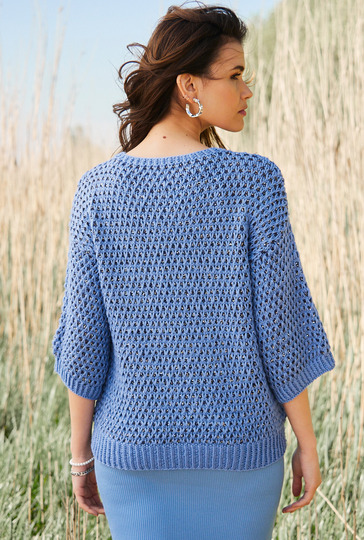 Blauer Pulli mit Hebemaschenmuster