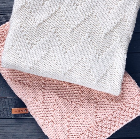 Babydecke im Chevron Muster Strickanleitung 5 Größen