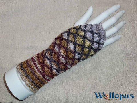 Autofahrerstulpe mit einem schicken Wabenmuster