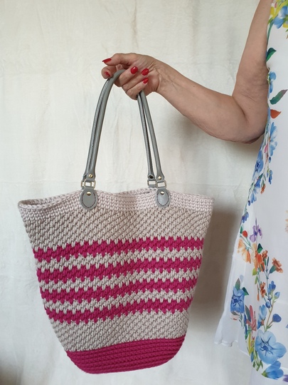 Maxine's TOTE Shopper Bag - Crochet pattern for a TOTE Bag