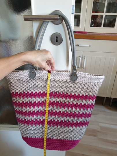 Maxine's TOTE Shopper Bag - Crochet pattern for a TOTE Bag