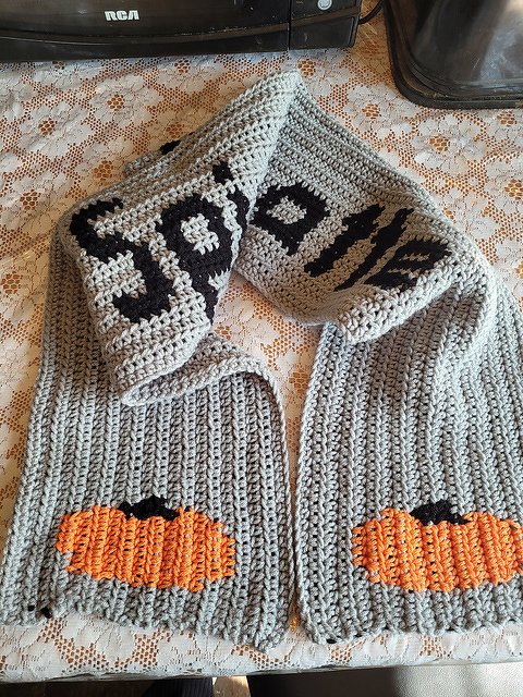 Pumpkin Spice Latte Scarf - Image 2